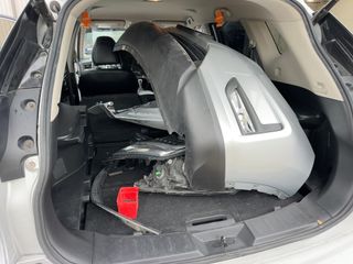 Vehicle Parts Image #1